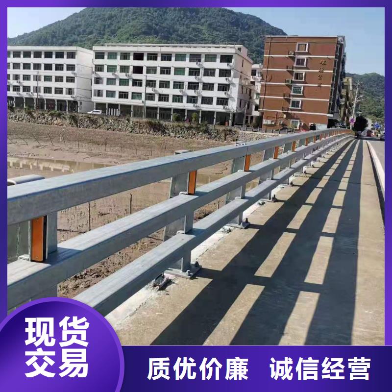 【铸造石仿石护栏立柱-道路桥梁防撞护栏厂家自主研发】