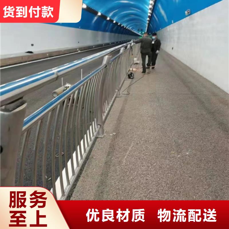 直供【智鑫】天桥不锈钢仿木隔离栏杆高强度耐腐蚀