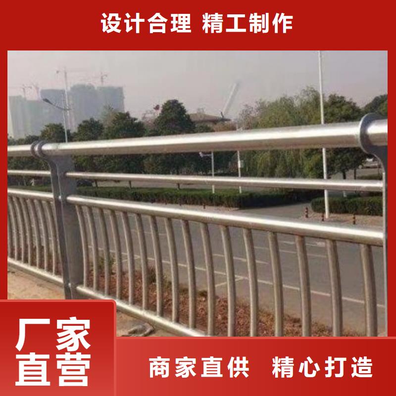 道路护栏灯箱护栏款式多样