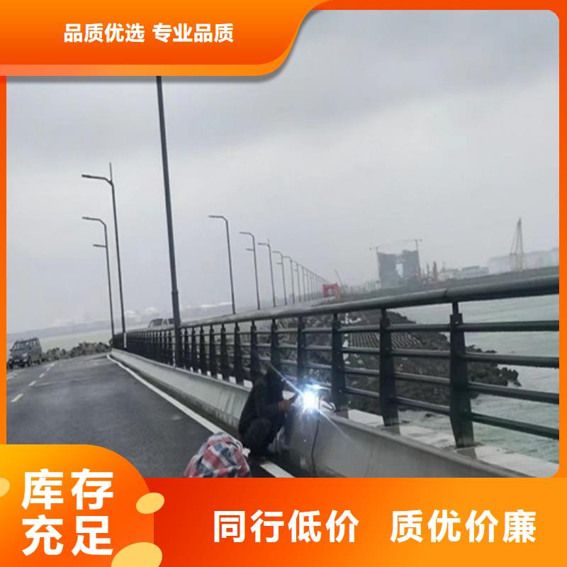 道路护栏LED防护栏杆使用寿命长久