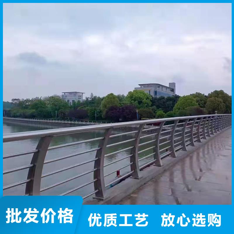 【道路防撞护栏-市政道路防护栏出货及时】